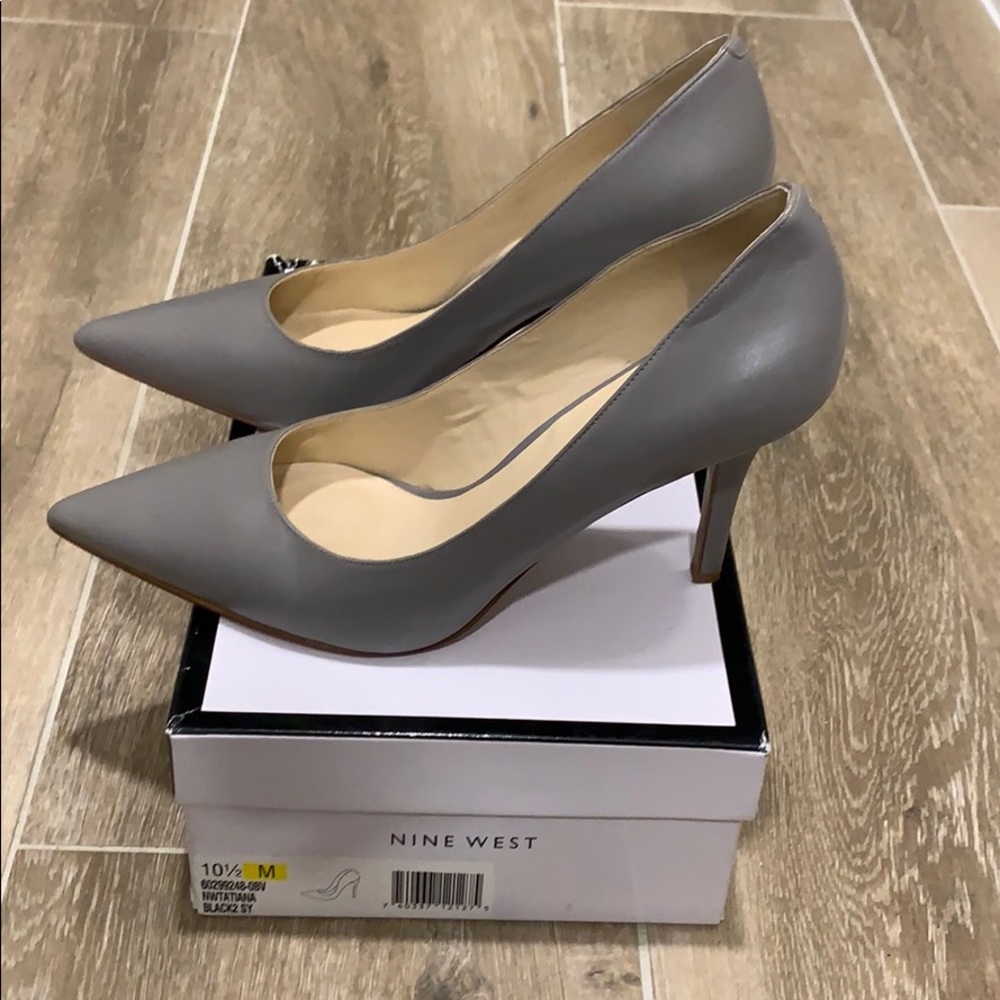 Nine West Low Pump